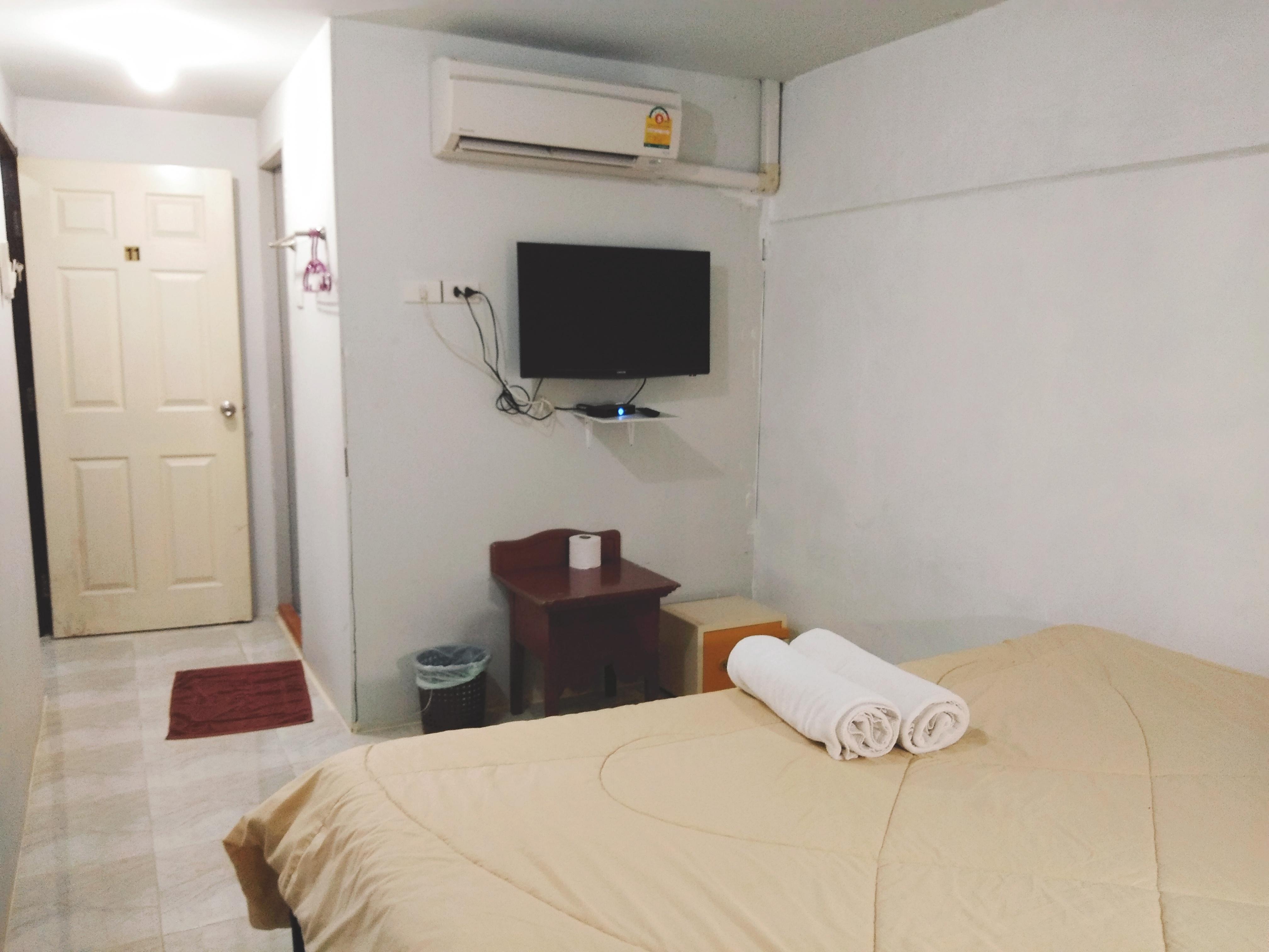 Gotum Hostel 1 Пхукет Экстерьер фото