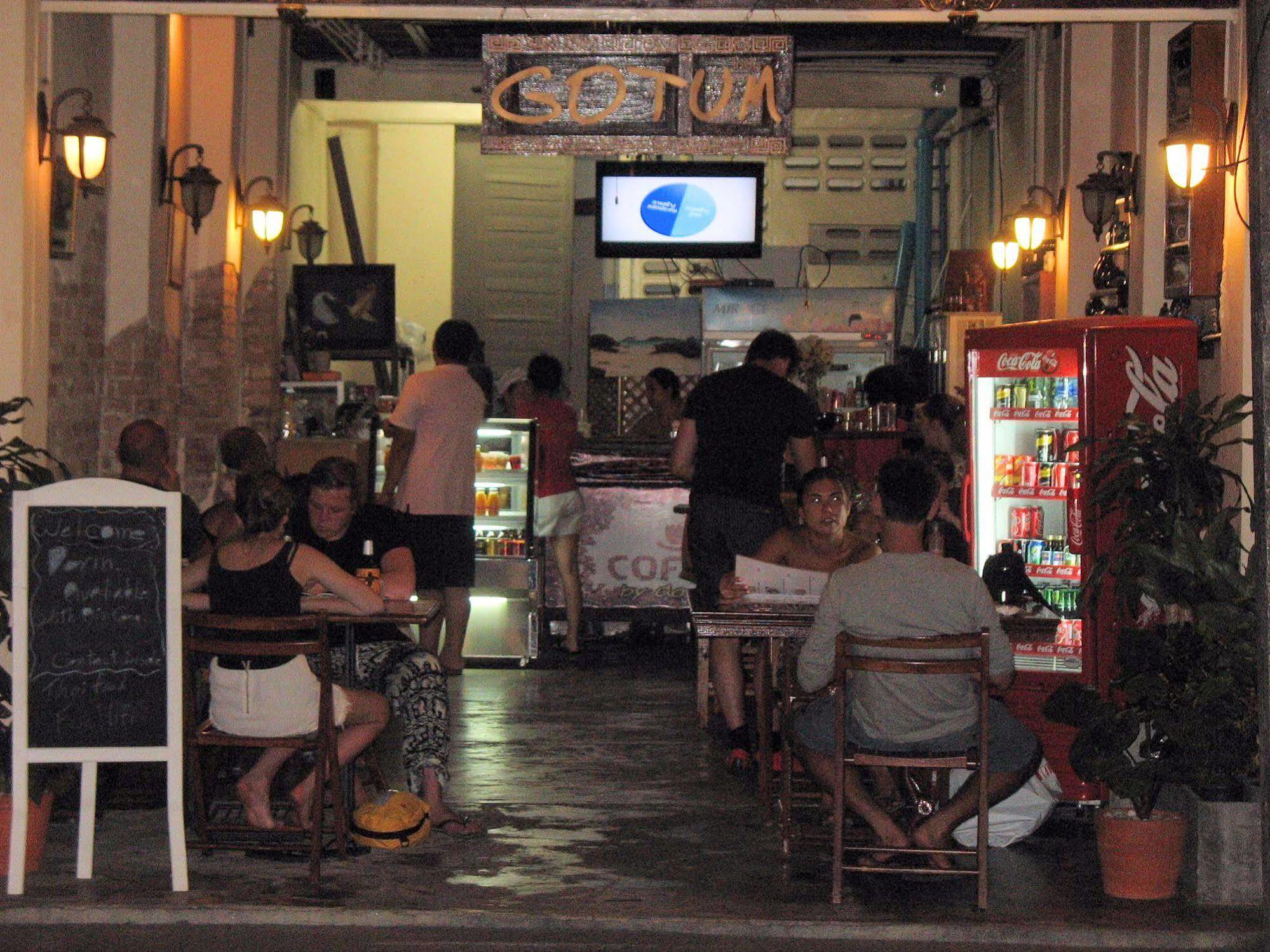 Gotum Hostel 1 Пхукет Экстерьер фото